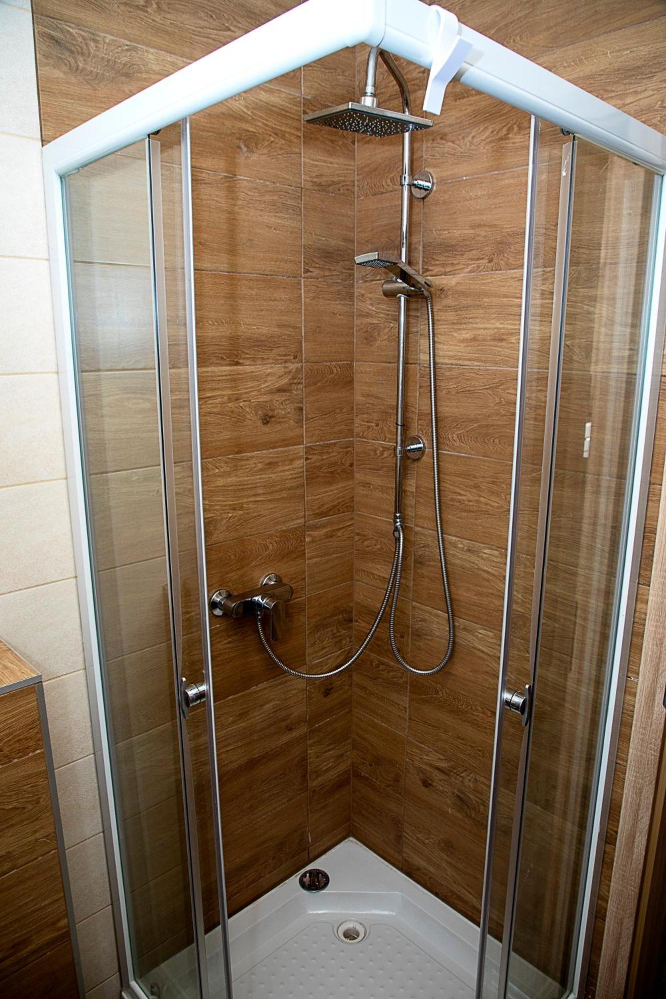 Lux Apartman Buek Exterior foto